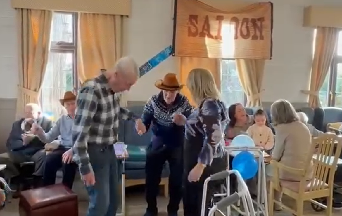 🤠 A Wild, Wild West Afternoon at Nightingale Care Home! 🎶