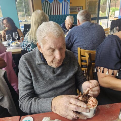 Nightingale House residents enjoying their Southend-on-Sea seaside outing