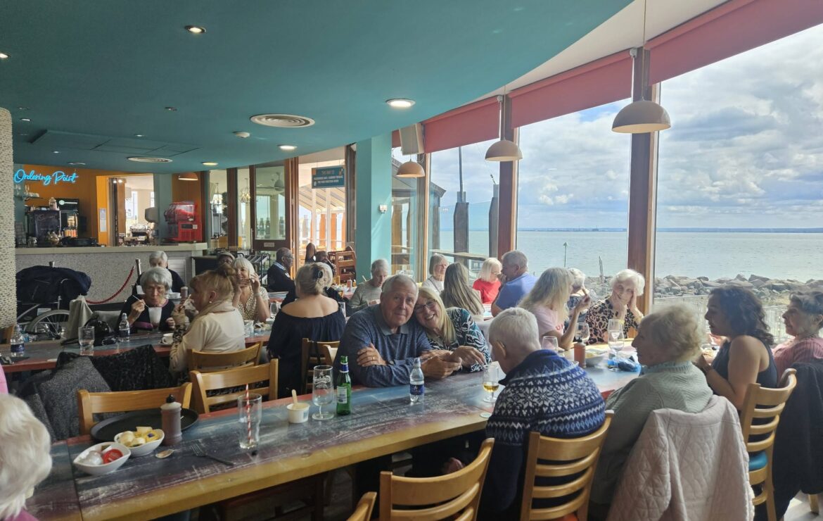 Nightingale Residents Enjoy a Wonderful Day Out in Southend-on-Sea